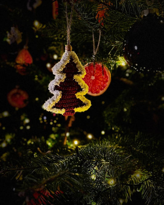 Weihnachtsbaum-Anhänger auf Englisch